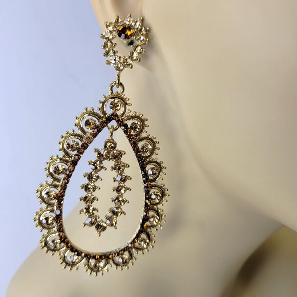 Teardrop Statement Gold Earrings - Picture 2 of 11